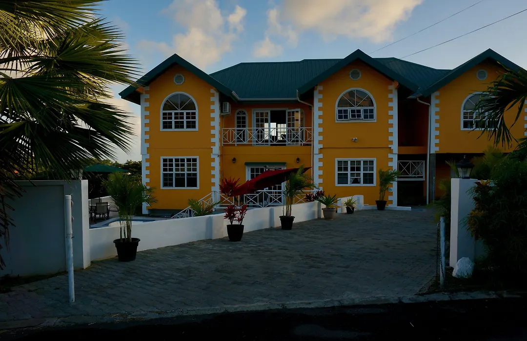 Faith'S Villa Tobago-1