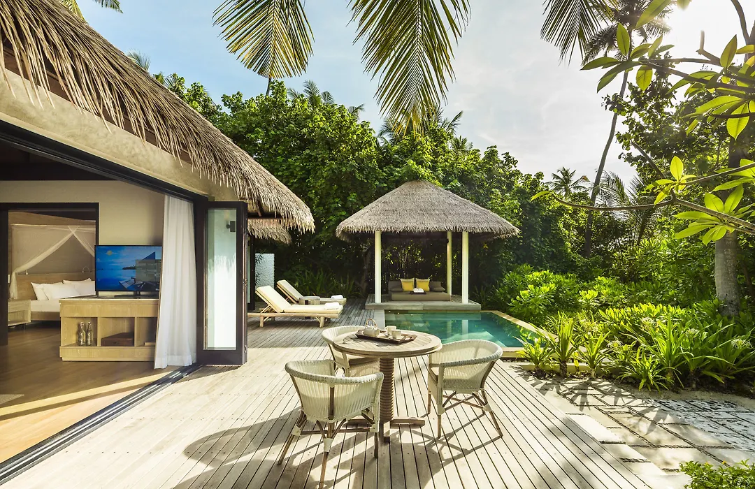 Como Maalifushi-1