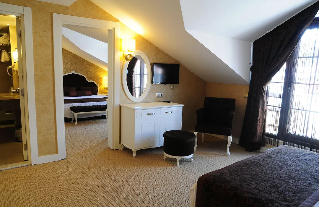 Han Deluxe Hotel-1