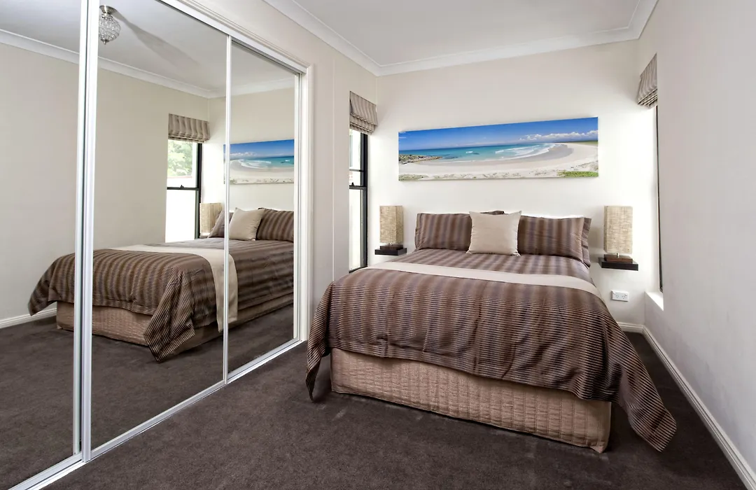 Dolphin Shores-1