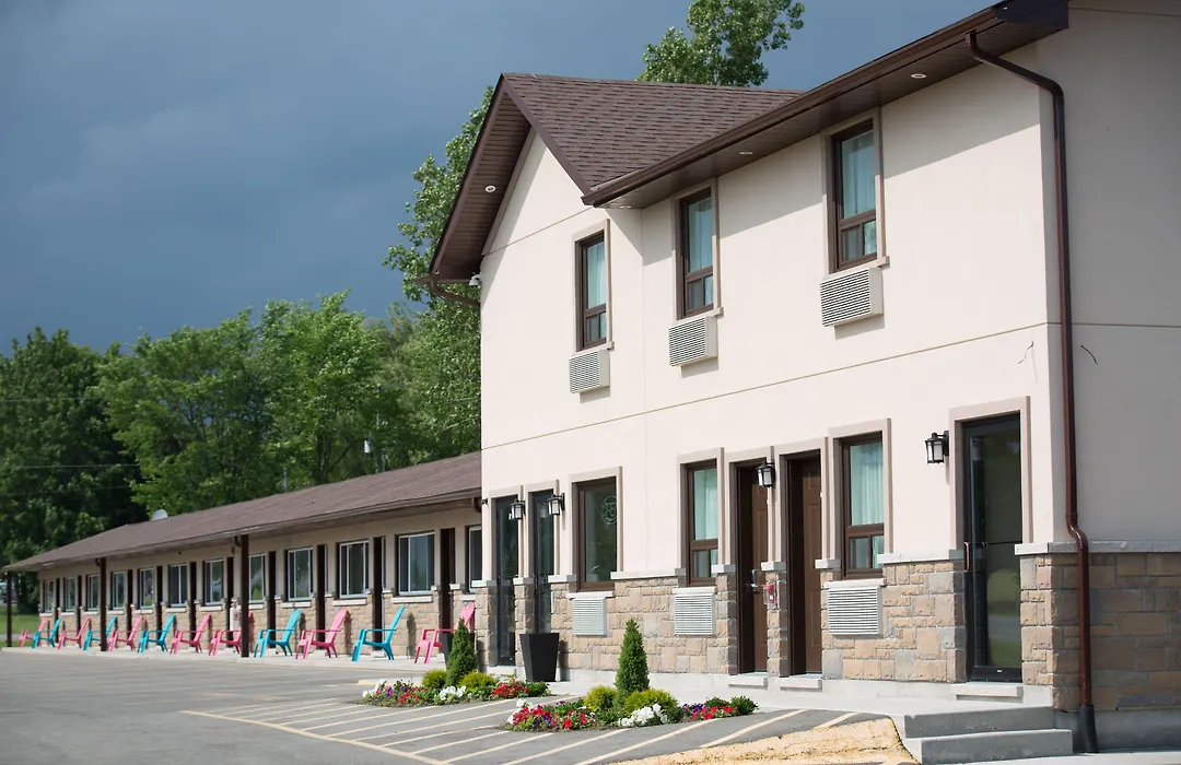 Masterson'S Motel-1