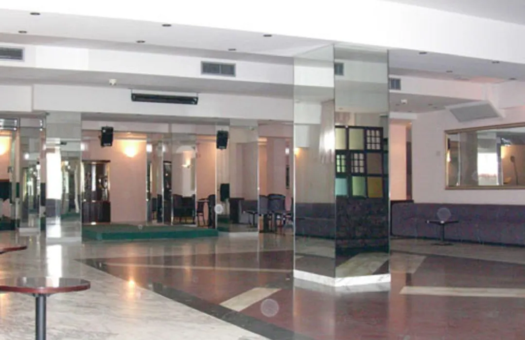Hotel Excelsior-1