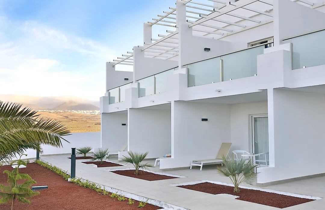 Aequora Lanzarote Suites-1