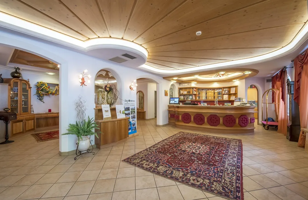 Albergo Alla Rosa-1