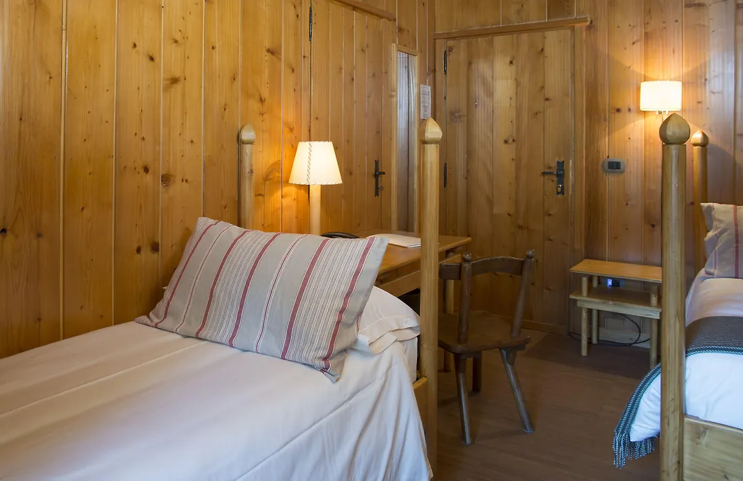 Albergo Ristorante Bucaneve-1
