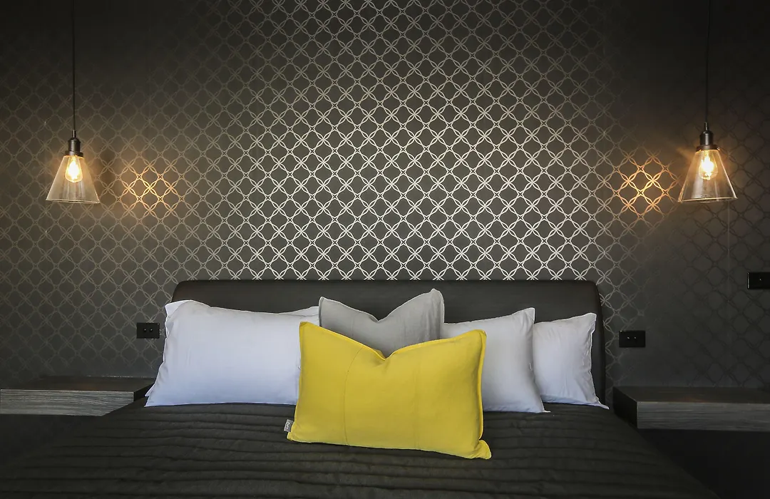 Indulge Apartments - Cbd-1