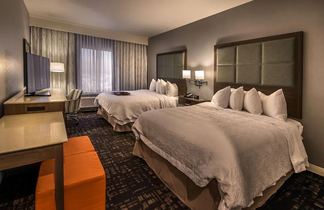 Hampton Inn & Suites - Reno West, Nv-1