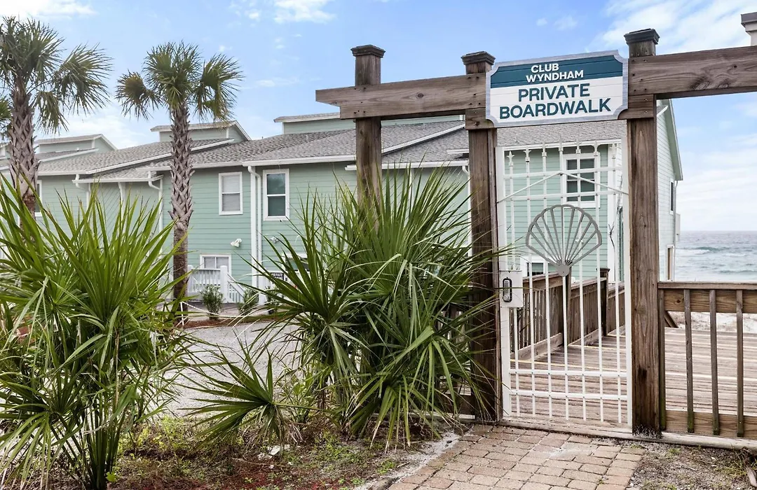 Club Wyndham Beach Street Cottages-1
