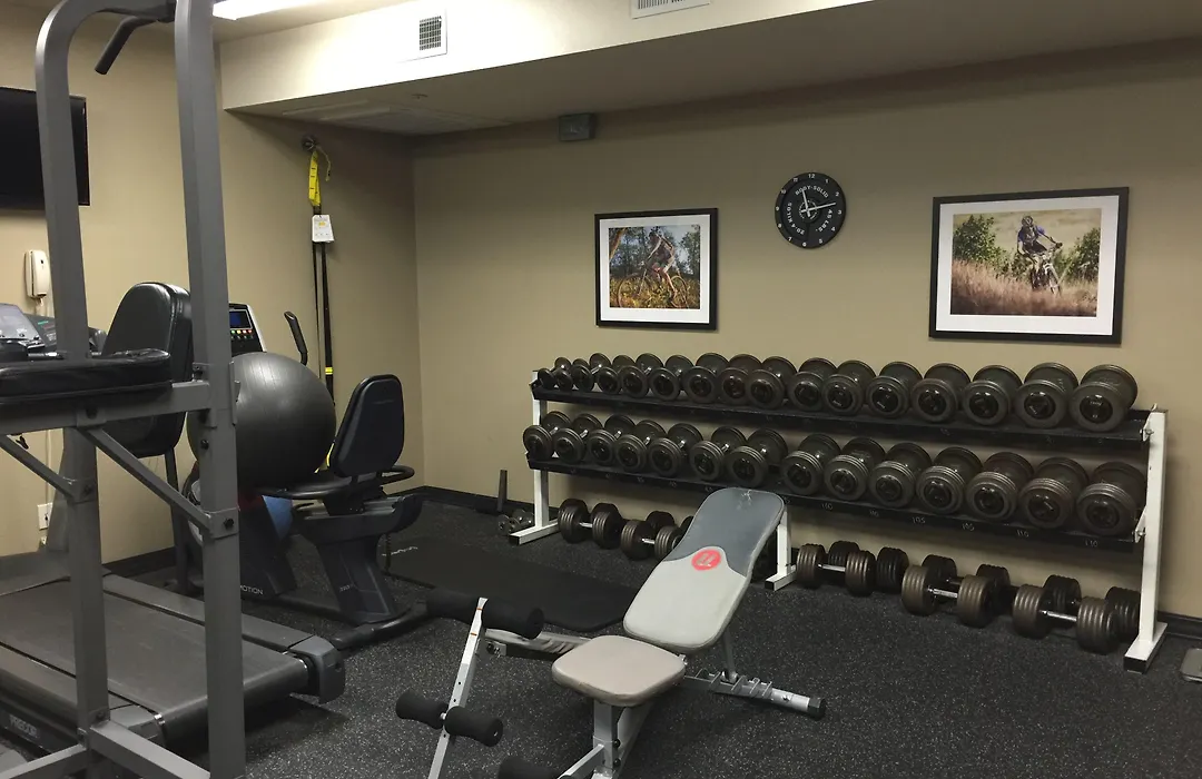 Roosevelt Inn & Suites-1
