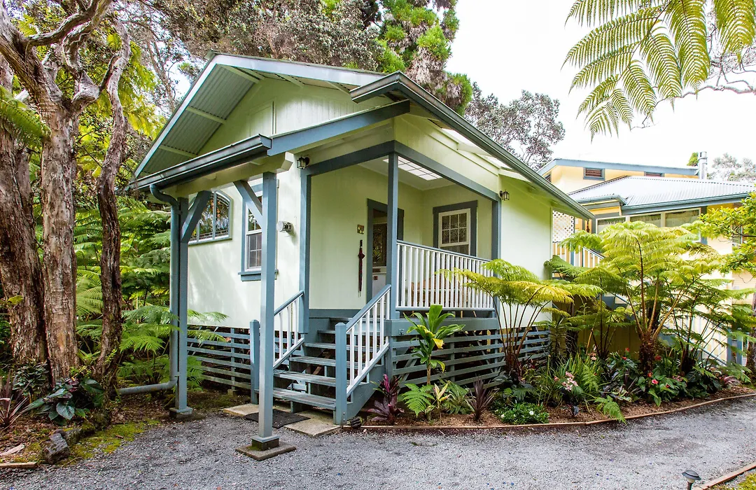Kilauea Lodge And Restaurant-1