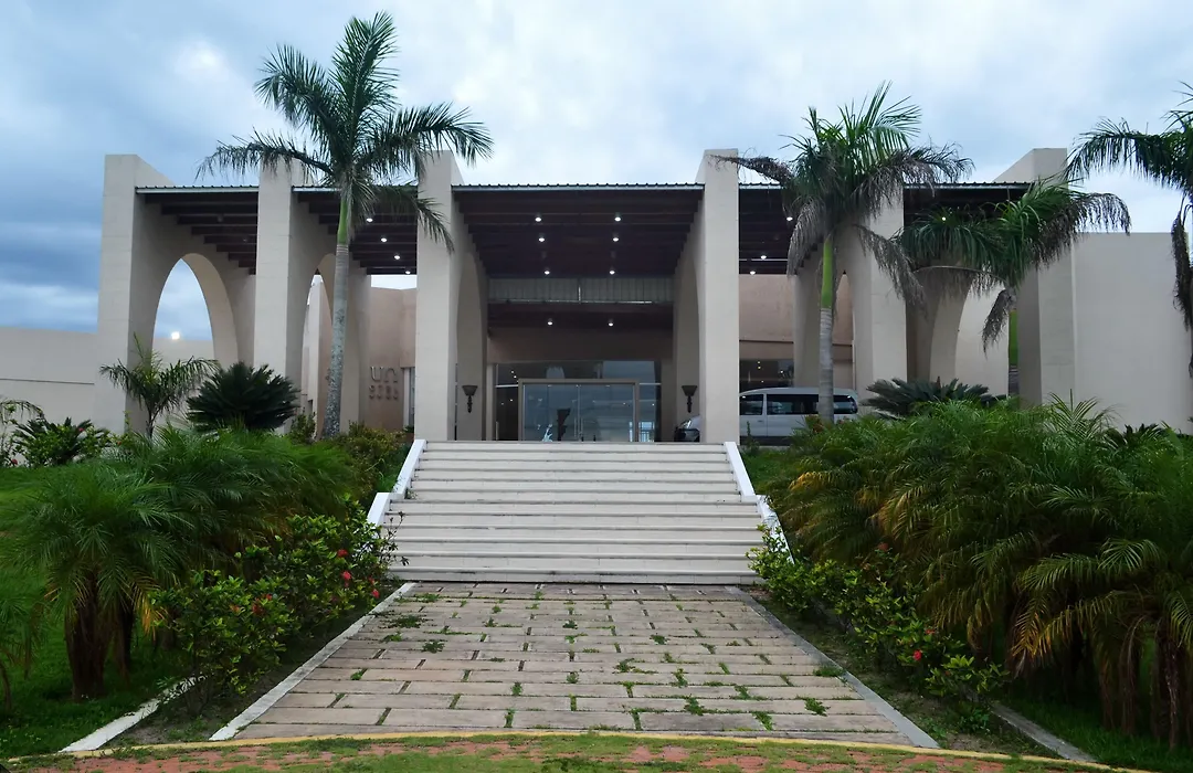 Sun Hotel-1