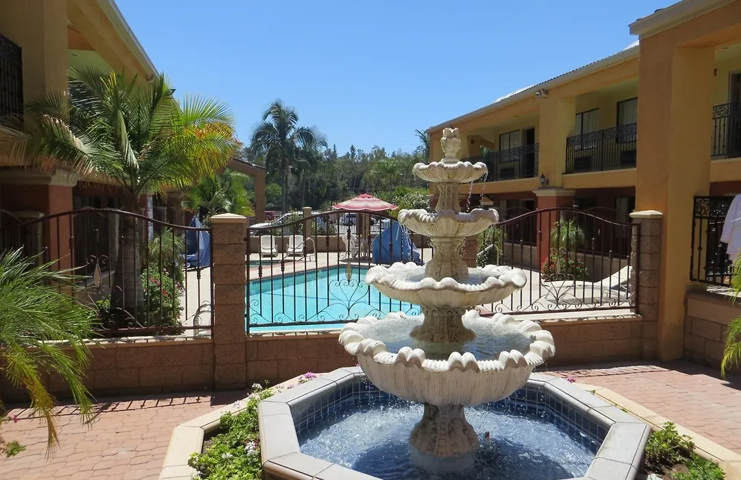 Azusa Inn-1
