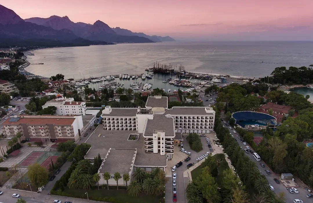 Ozkaymak Marina Hotel-1