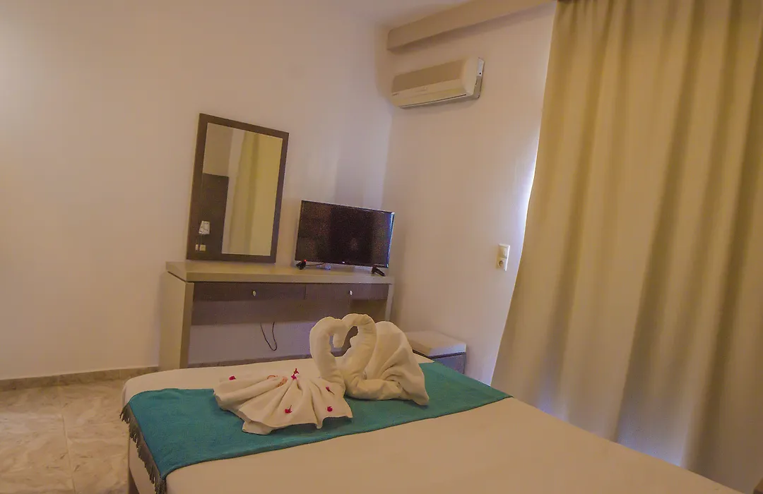 Sunshine Hotel Tigaki-1