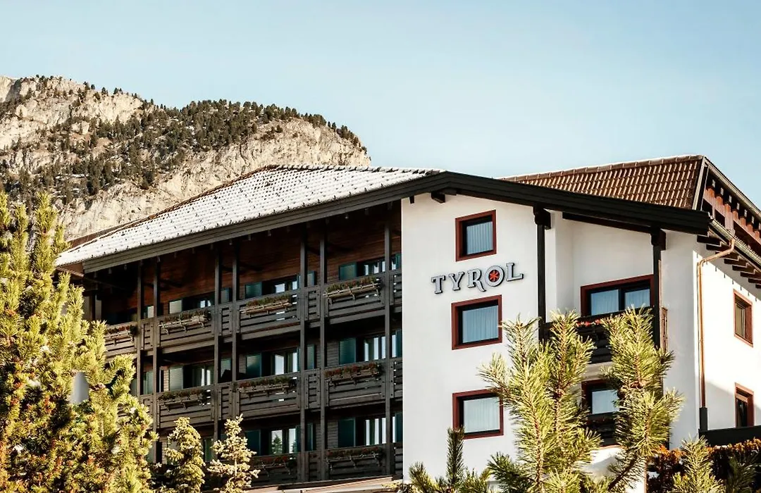 Hotel Tyrol-1