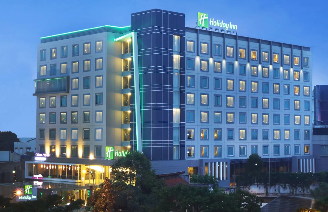Holiday Inn Bandung Pasteur By Ihg-1