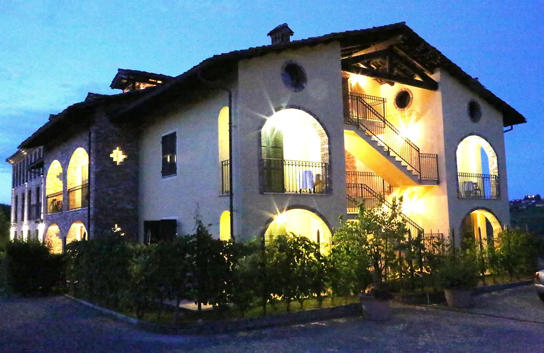 Hotel Barolo-1