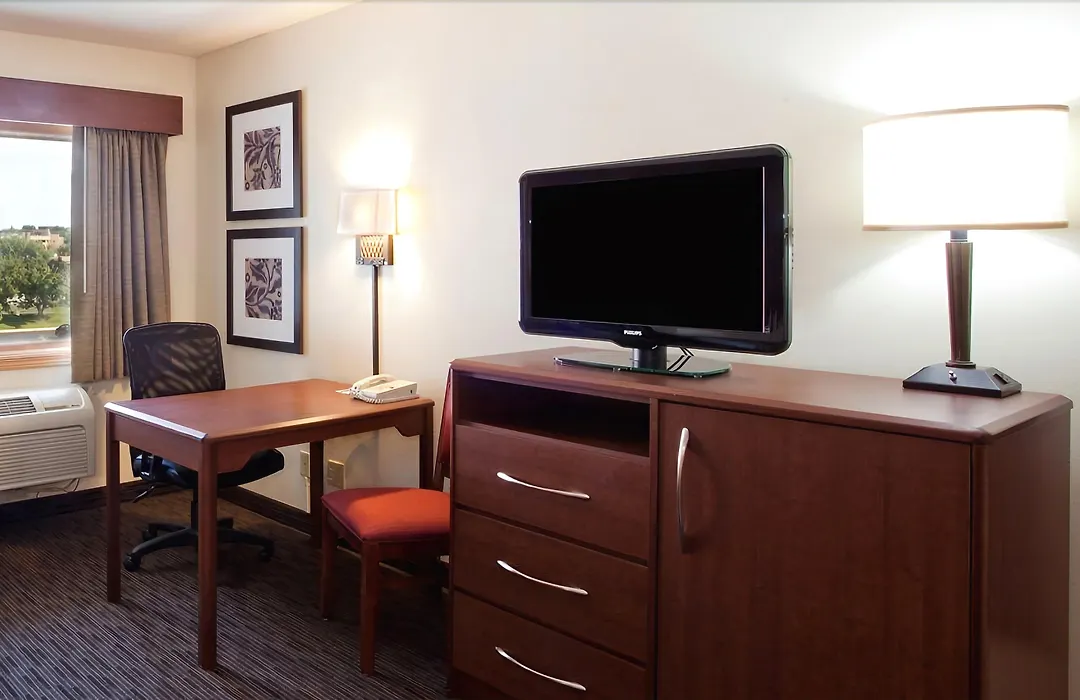 Americinn By Wyndham Sleepy Eye-1