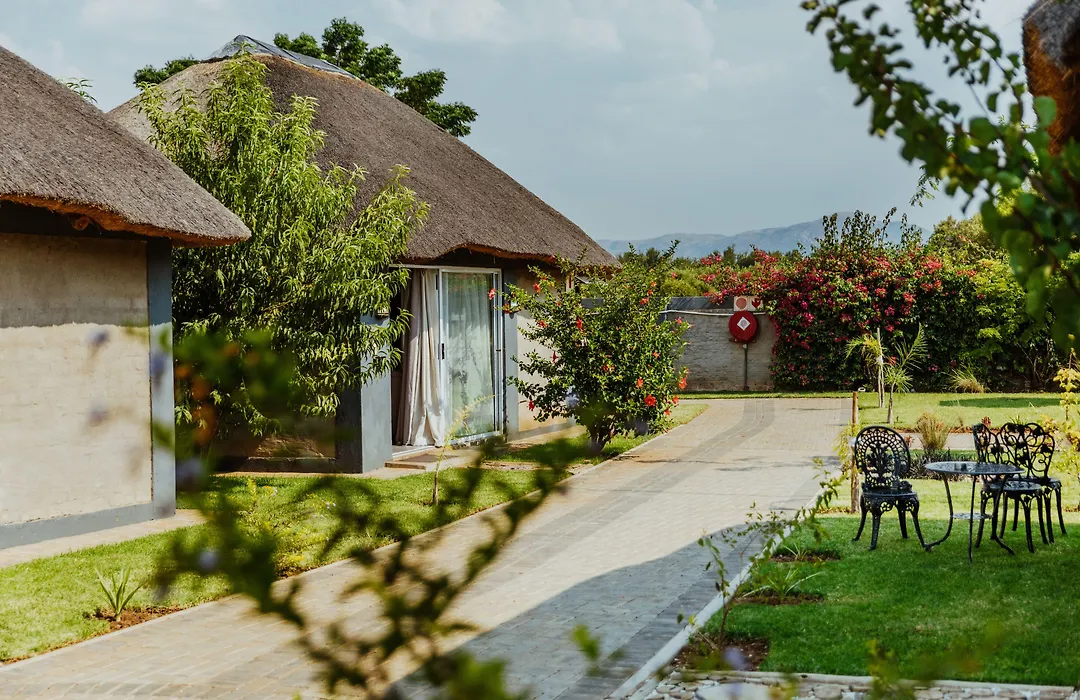 Tshiberry Bed & Breakfast-1