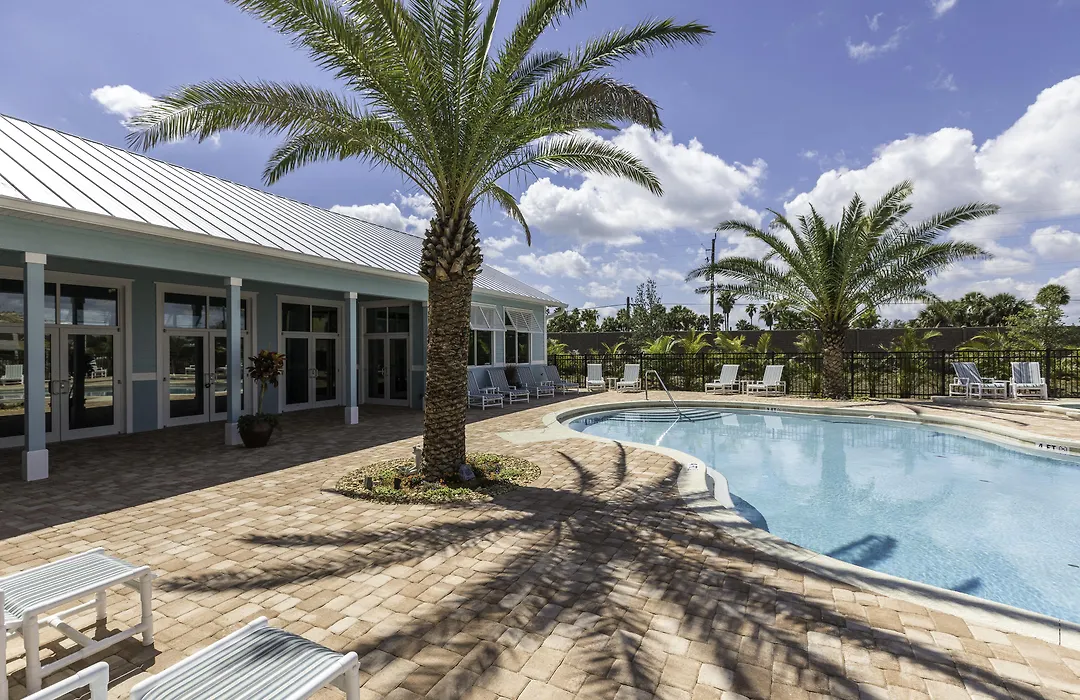 Cape Crossing Resort & Marina-1