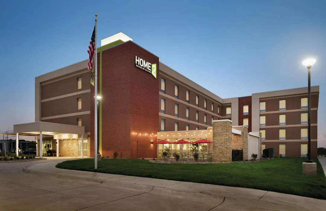 Home2 Suites By Hilton Iowa City Coralville-1