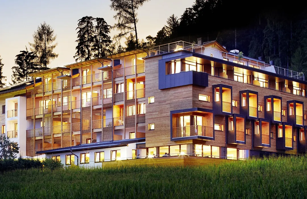 Naturhotel Die Waldruhe - Dolomites-1