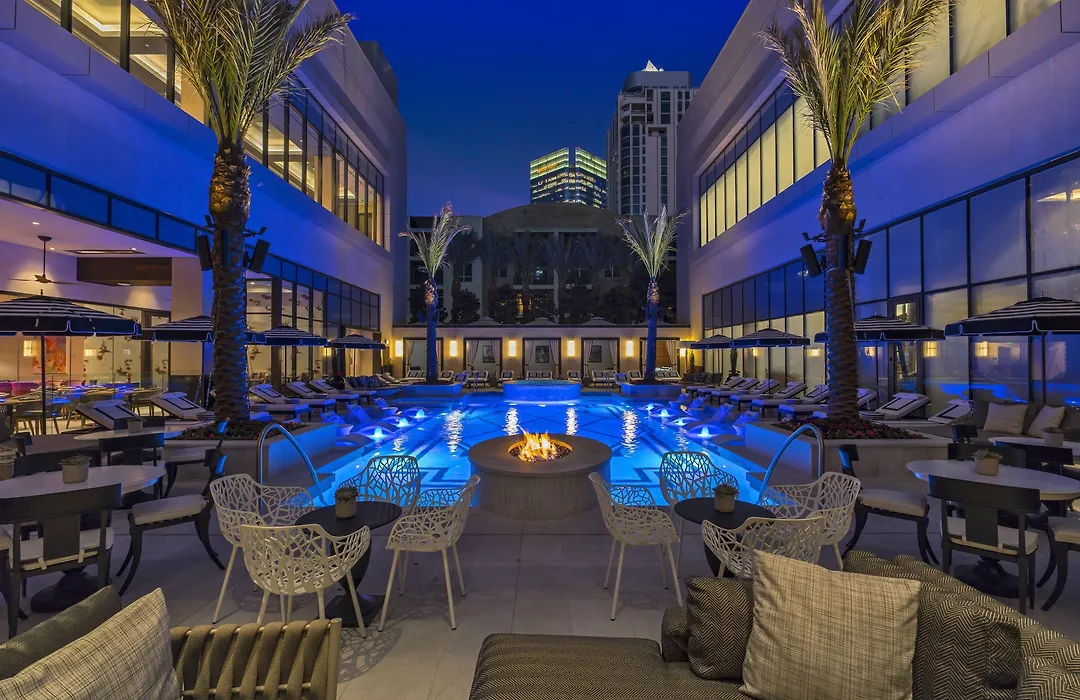 The Post Oak Hotel At Uptown Houston-1