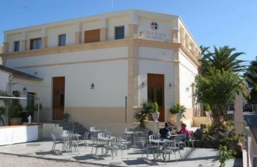 Hotel Restaurante Casa Julia-1