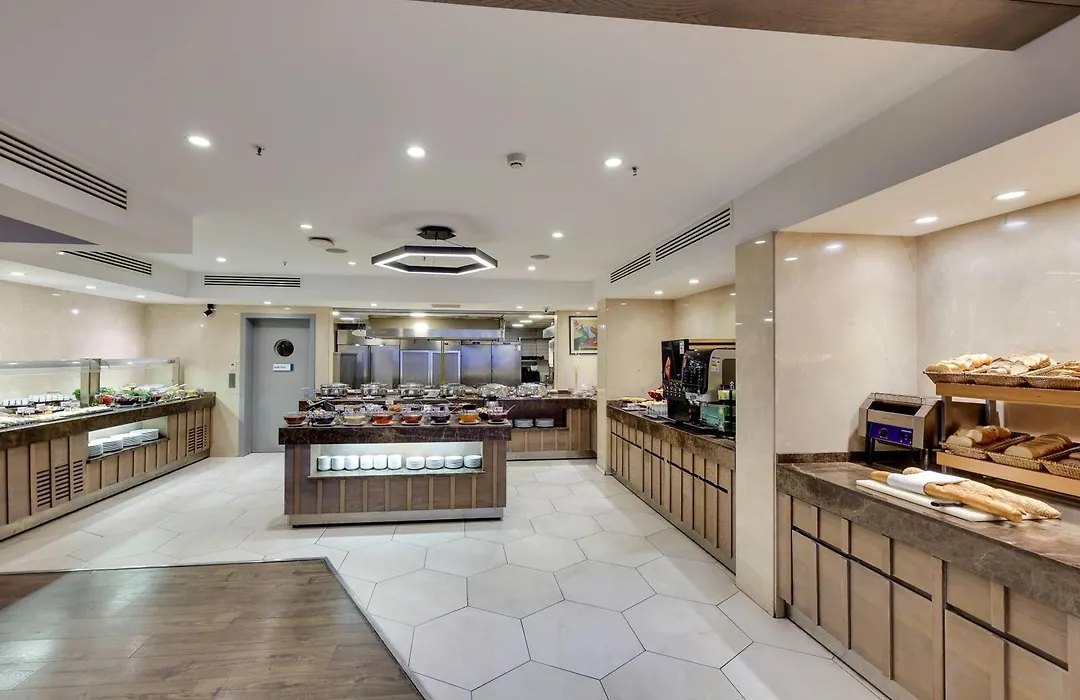 Ramada By Wyndham Istanbul Old City-1