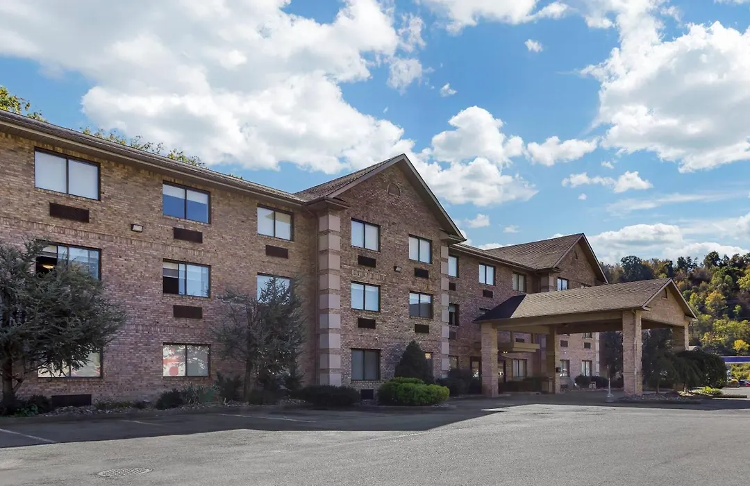 Comfort Inn Huntington Near University Area-1
