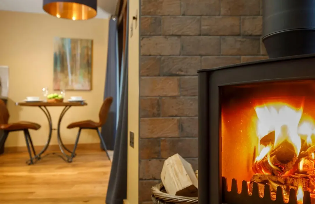 Garwnant, Brecon Beacons Cabins - Forest Holidays-1