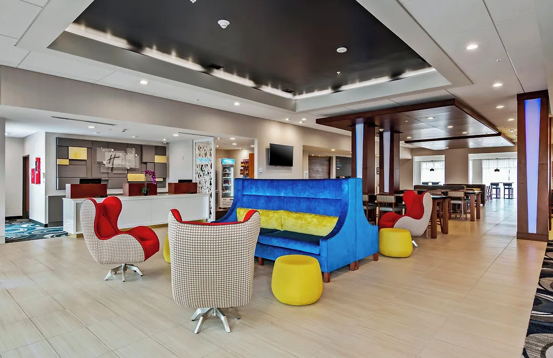 Holiday Inn Express & Suites Orlando- Lake Buena Vista By Ihg-1