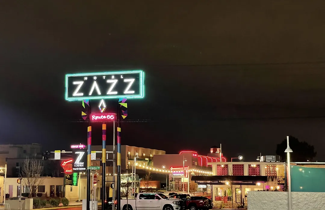 Hotel Zazz-1