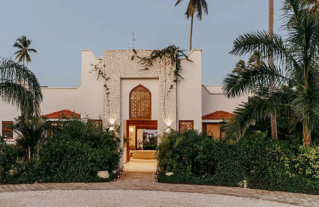 Lux* Marijani Zanzibar-1