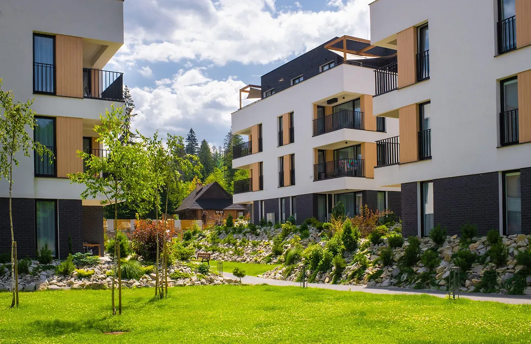 Vislow Resort-1