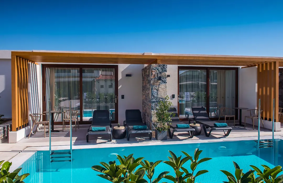 Petousis Hotel & Suites-1
