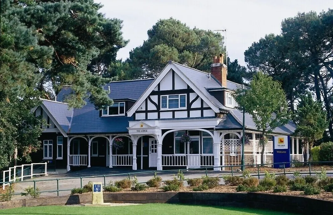 The Lodge At Meyrick Park-1