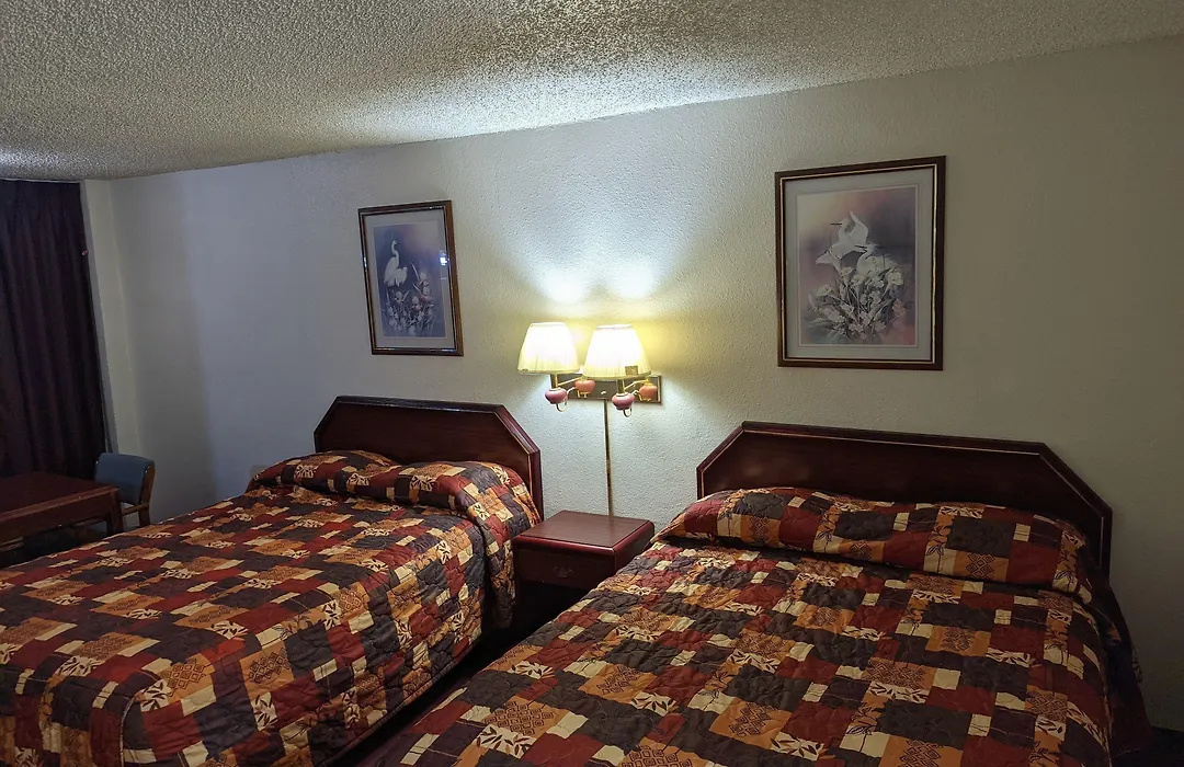 Luxury Inn-1