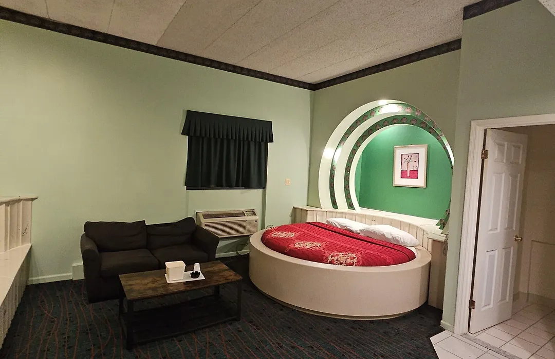 Loop Inn Motel-1