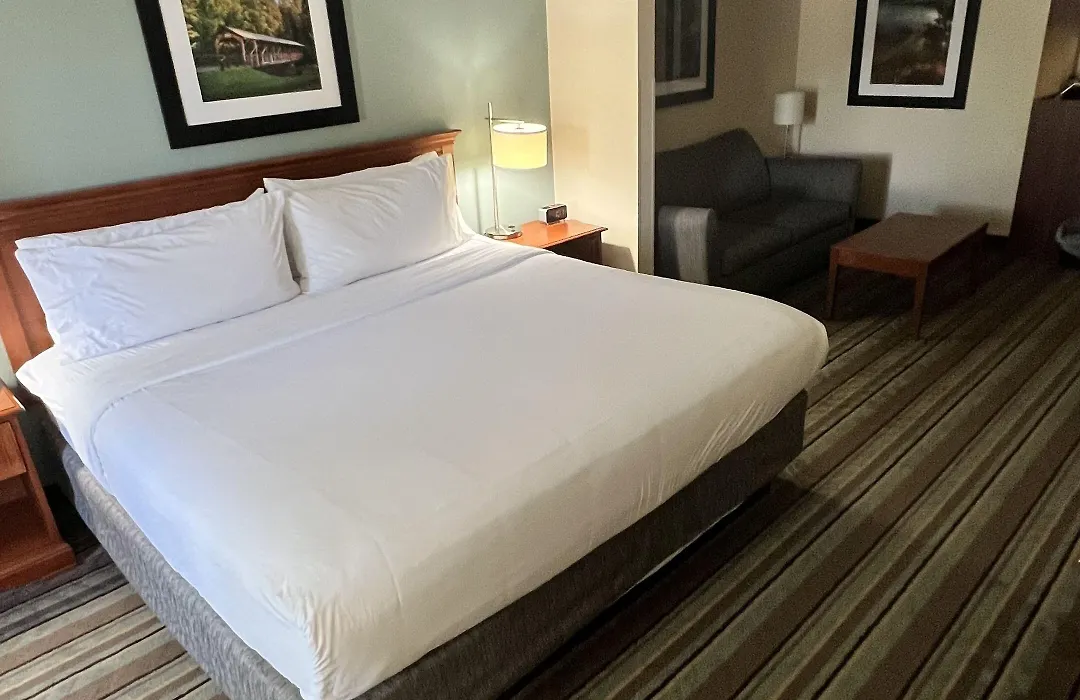 White Pine Lodge-1
