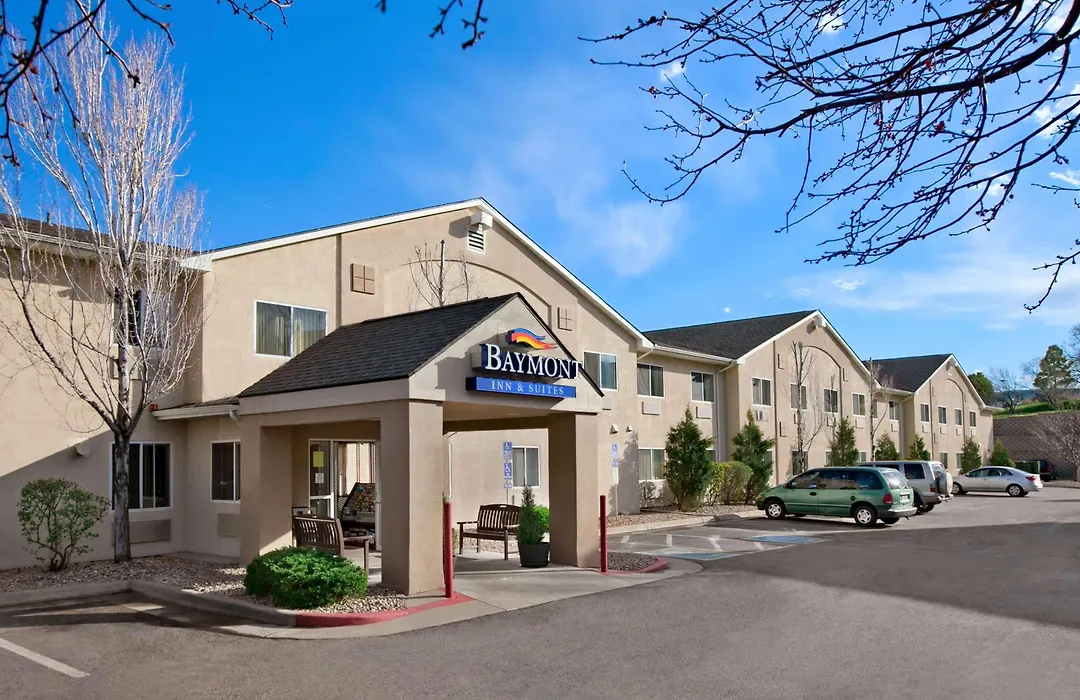 Baymont By Wyndham Golden/Red Rocks-1