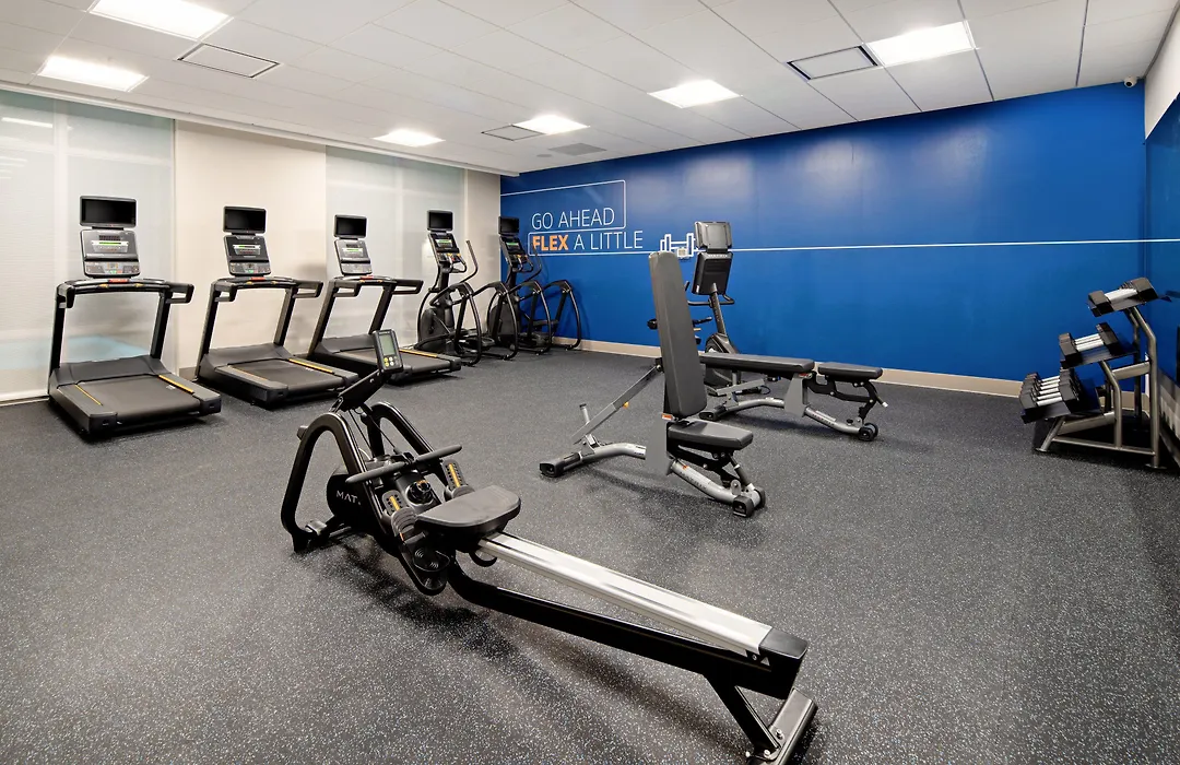 Holiday Inn Express & Suites Palm Desert - Millennium By Ihg-1