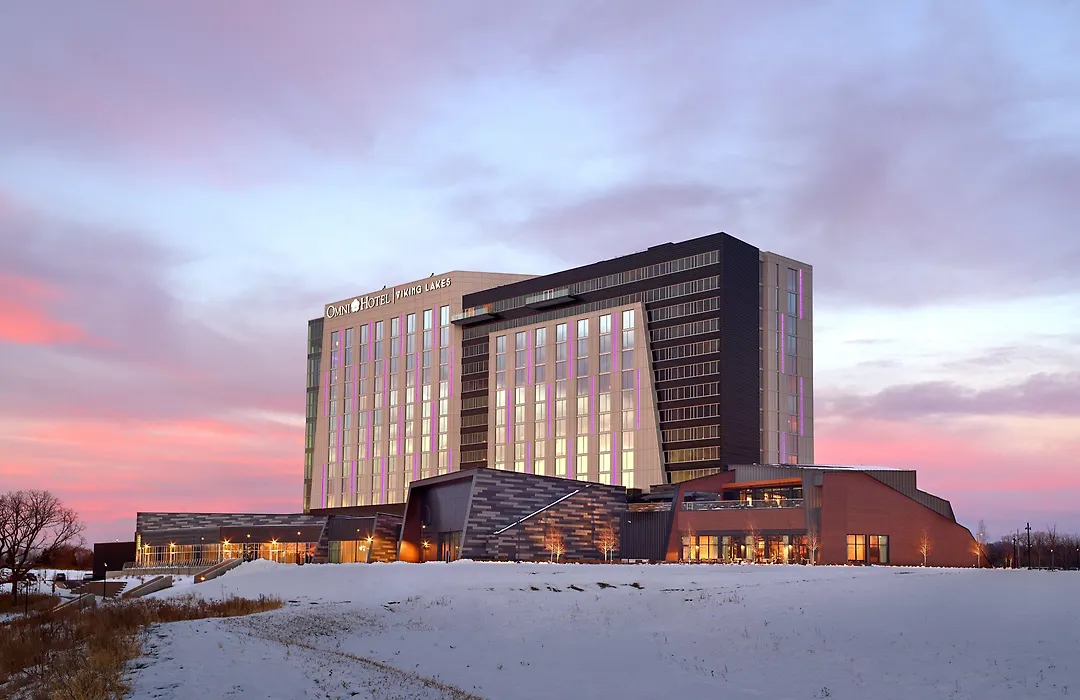 Omni Viking Lakes-1