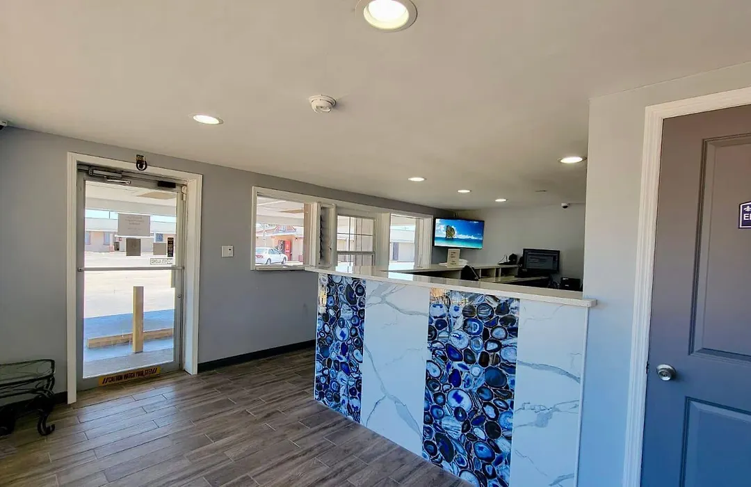 Budget Inn & Suites-1