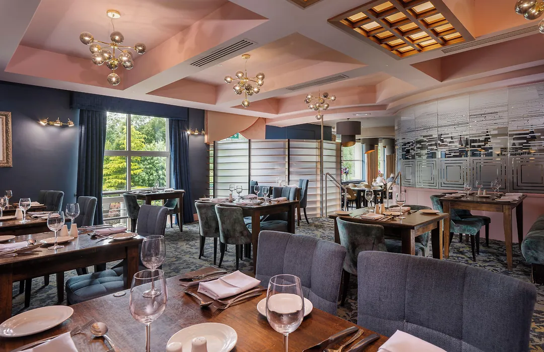 Four Seasons Hotel, Carlingford-1