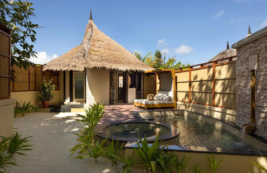 Banyan Tree Vabbinfaru-1