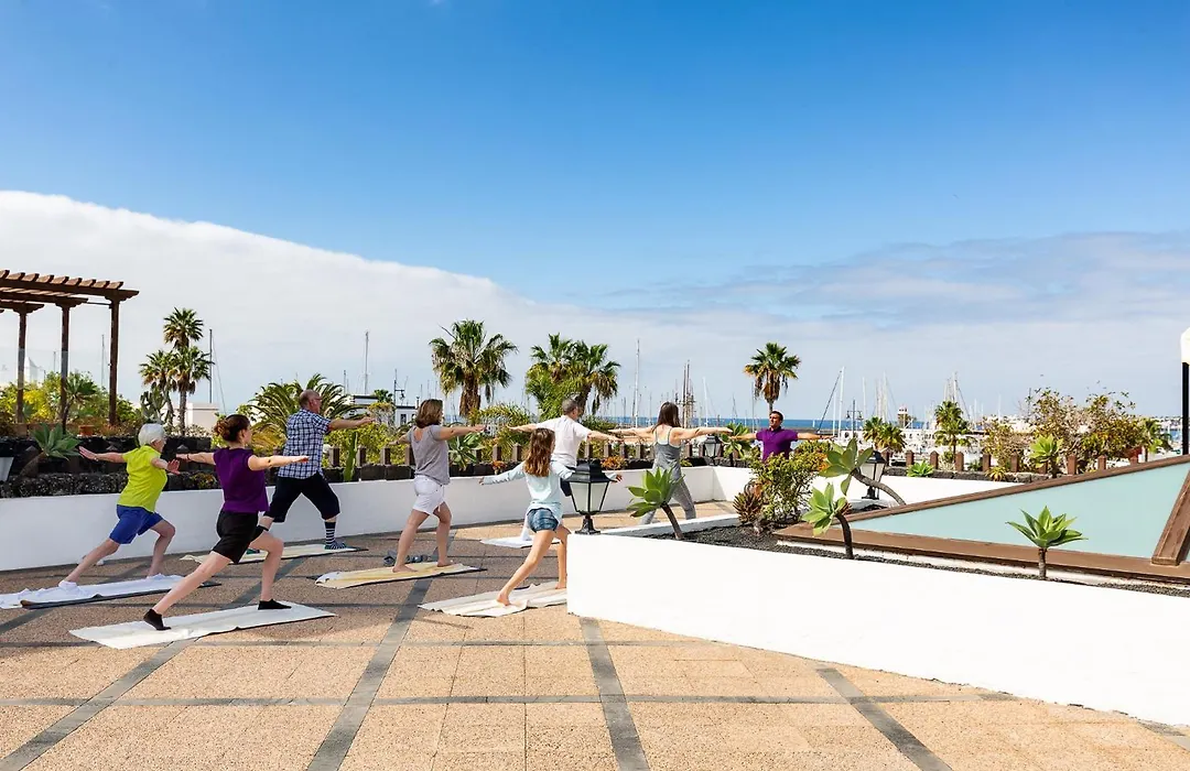 Hotel Livvo Volcan Lanzarote-1