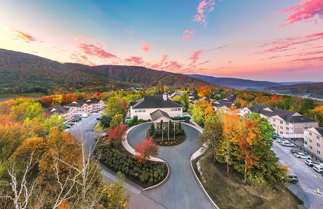 Vacation Village In The Berkshires-1