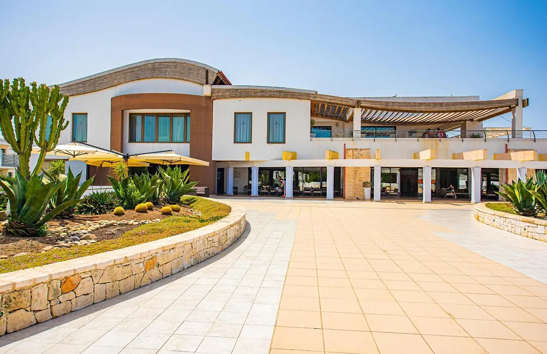 Riva Marina Resort - Cdshotels-1