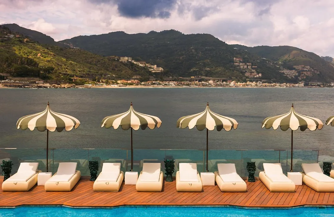 Atlantis Bay - The Leading Hotels Of The World-1
